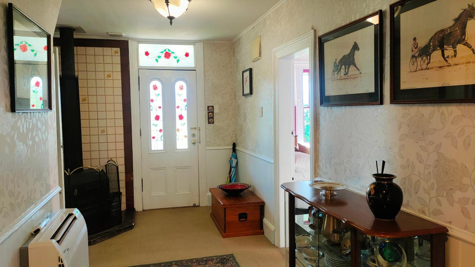 The Oaks- A Beautifully Appointed 1890S Villa Featherston Exteriör bild